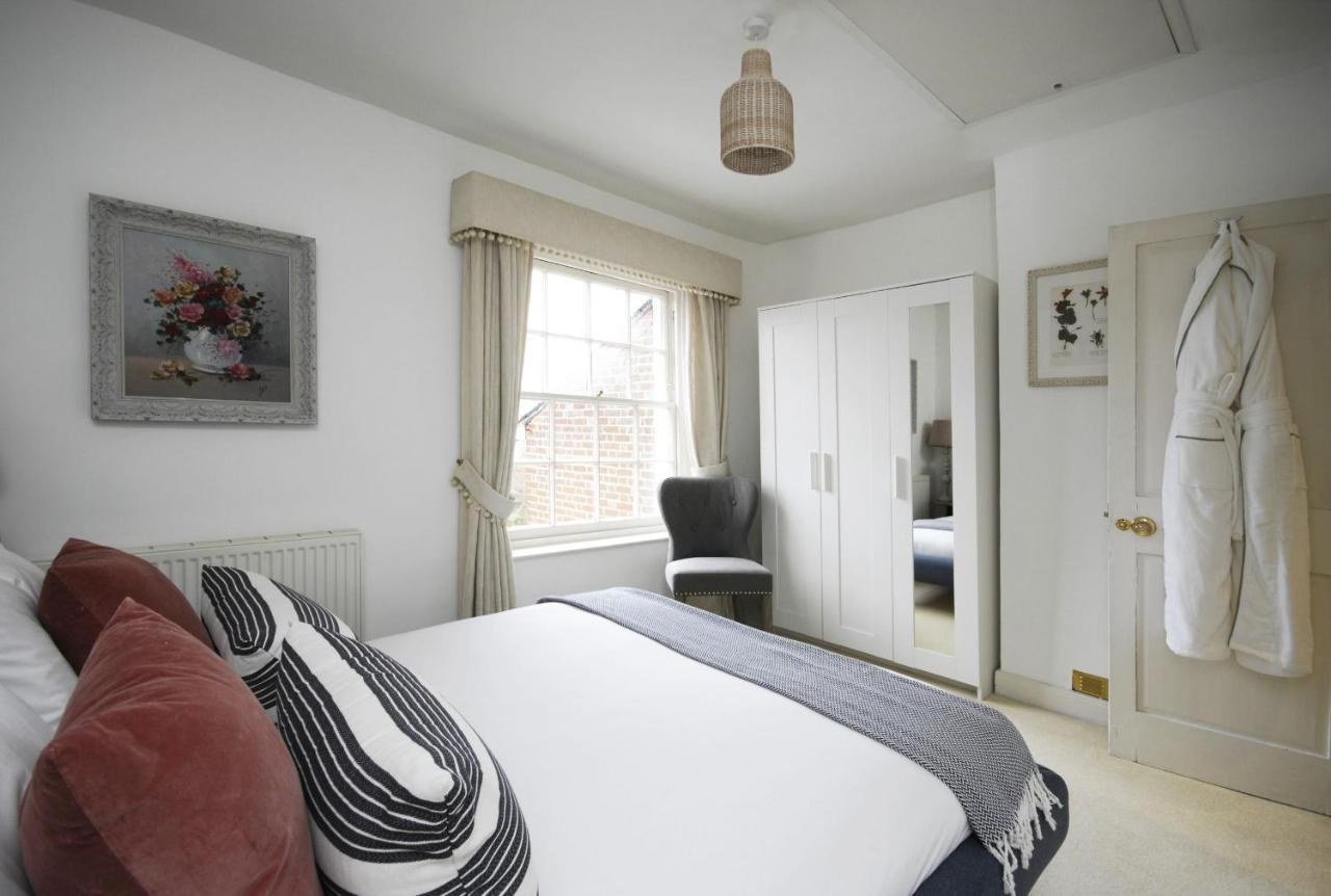 Dolls House - Luxury Townhouse *Sleeps 10* Villa Henley-on-Thames Exterior photo